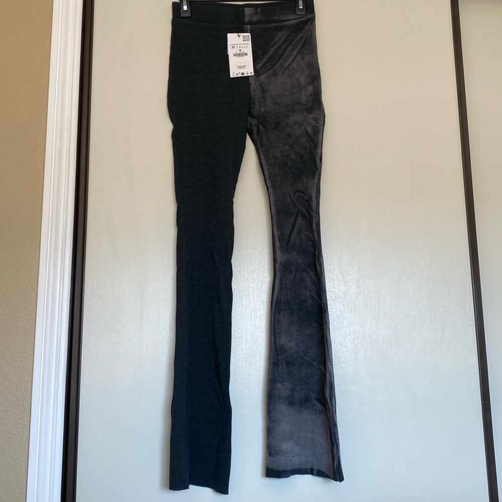 Nwt- Zara flared pants Size: M